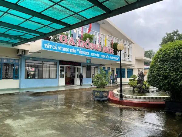 Vé tàu Nha Trang Đồng Hới đặt mua trực tuyến