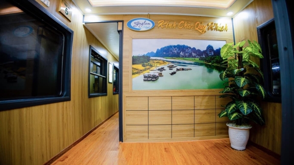 Nội thất trên tàu Sông Lam