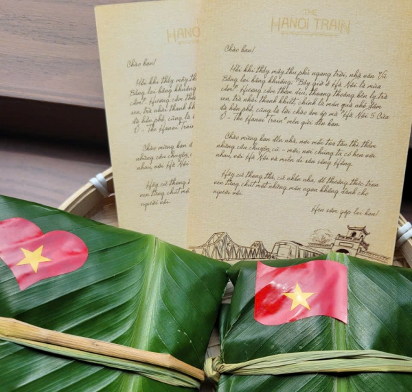 Trải nghiệm ẩm thực trên tàu 5 Cửa Ô